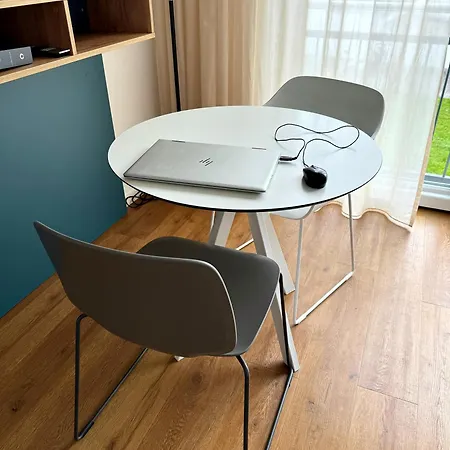 Modernes Micro-apartment In Apartment *